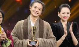 偷窥直播性爱,揭秘网络性爱偷窥现象的隐秘世界